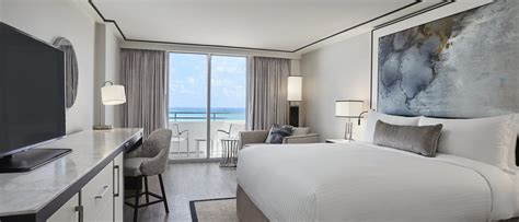 Hotel Rooms & Suites Miami Beach .